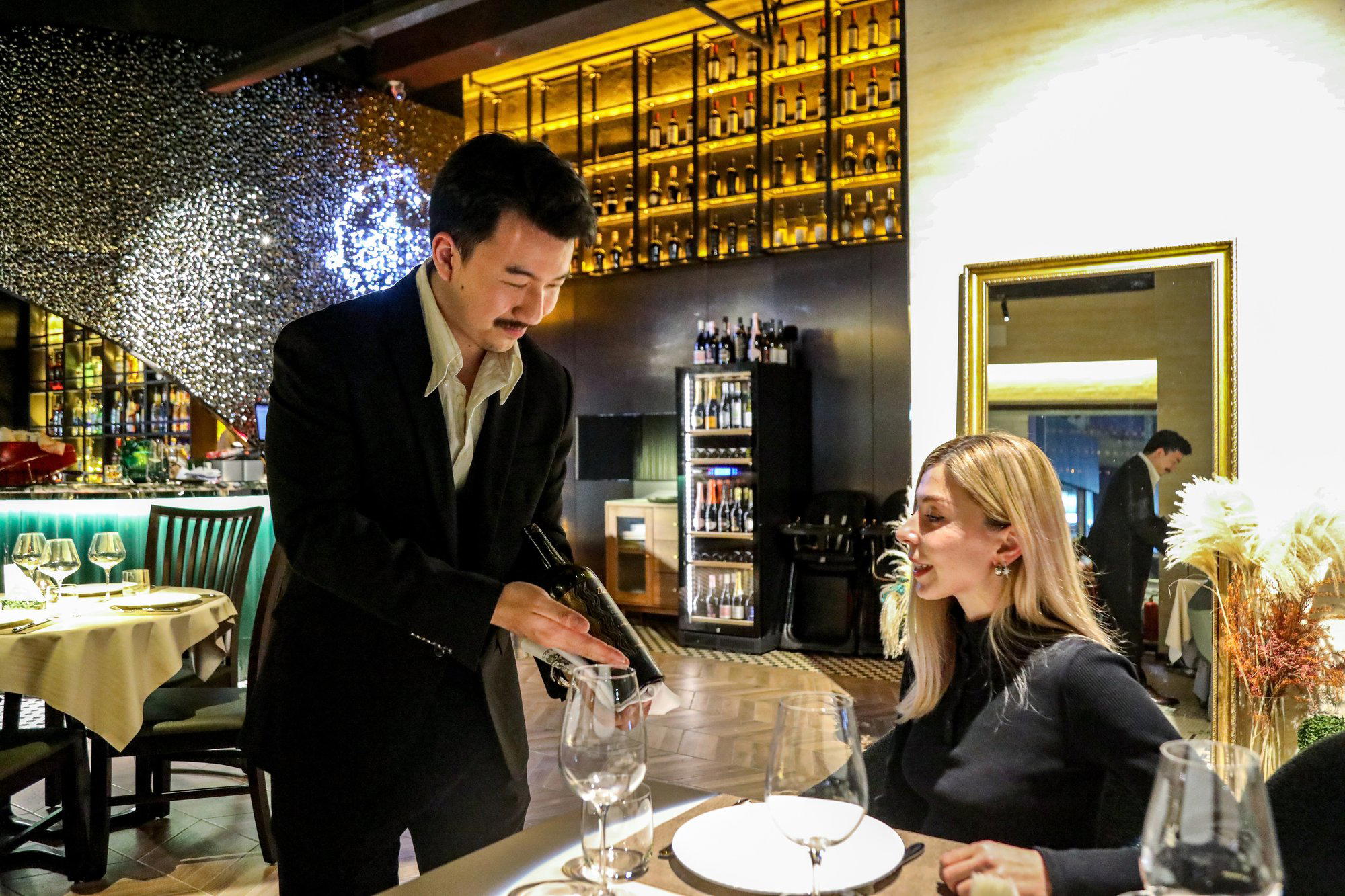 ç»¿å²æµ·é²é 楼 restaurant in Quanzhou, China