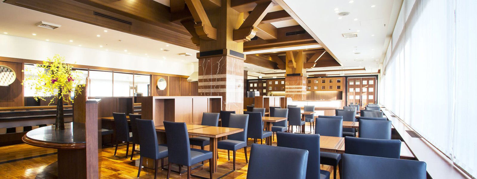 L'arbre, Restaurant in Sapporo