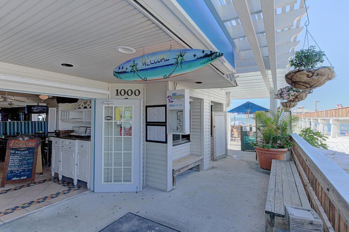 PierSide Grill and Famous Blowfish Bar restaurant in Fort Myers Beach, United States