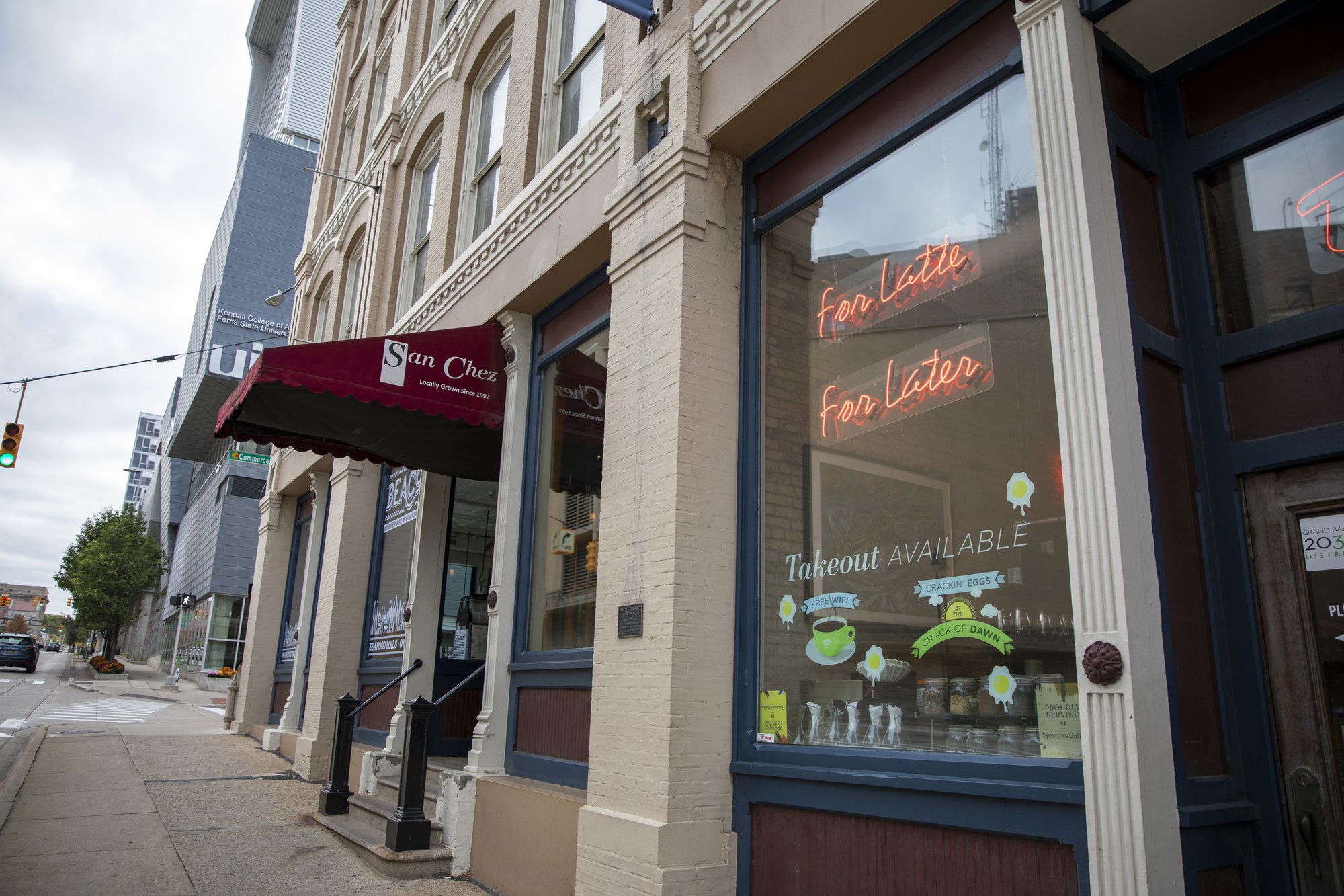 San Chez Bistro, Restaurant in Grand Rapids