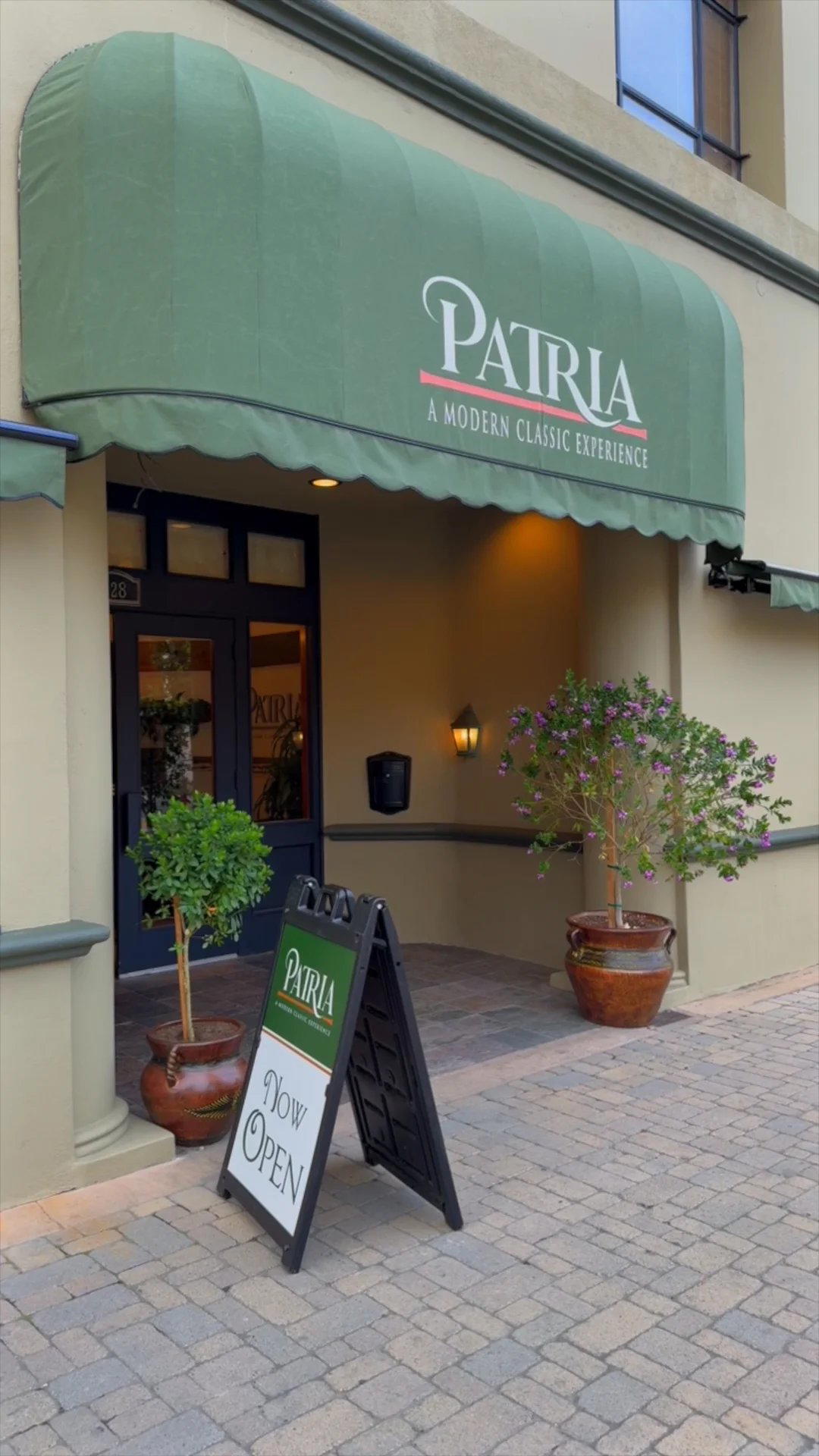 Patria restaurant in Salinas