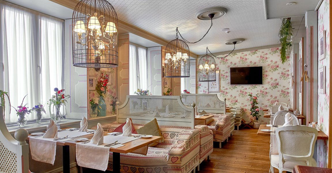 San-Zhak, Restaurant in Smolensk