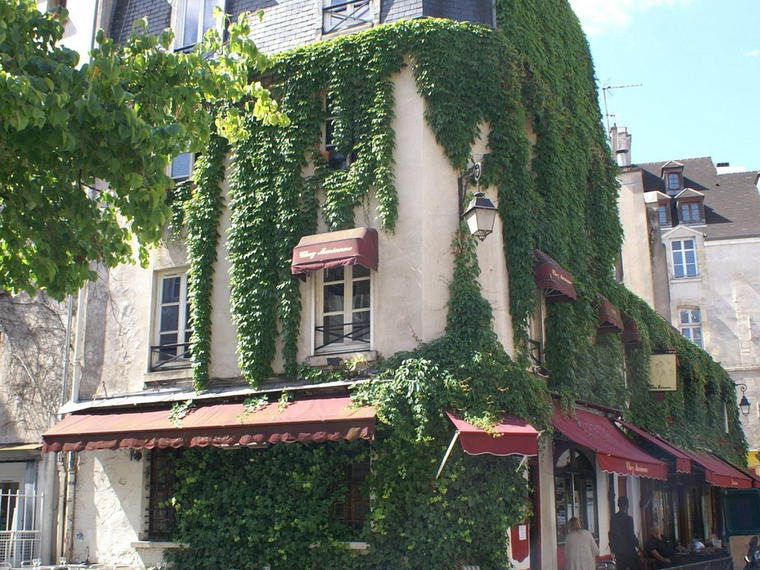 Rue des Rosiers, Paris, France