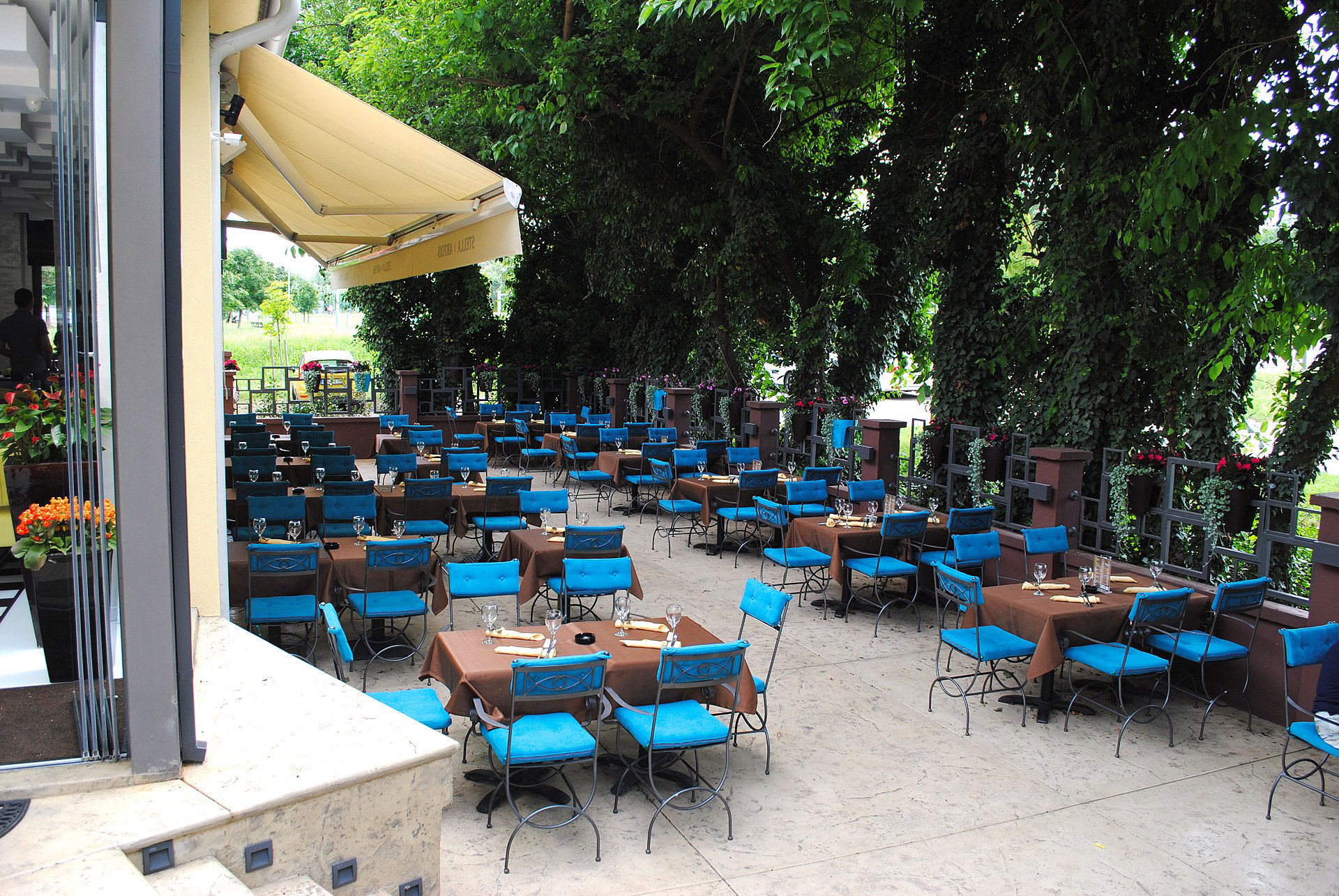 CUBO, Restaurant in Novi Sad