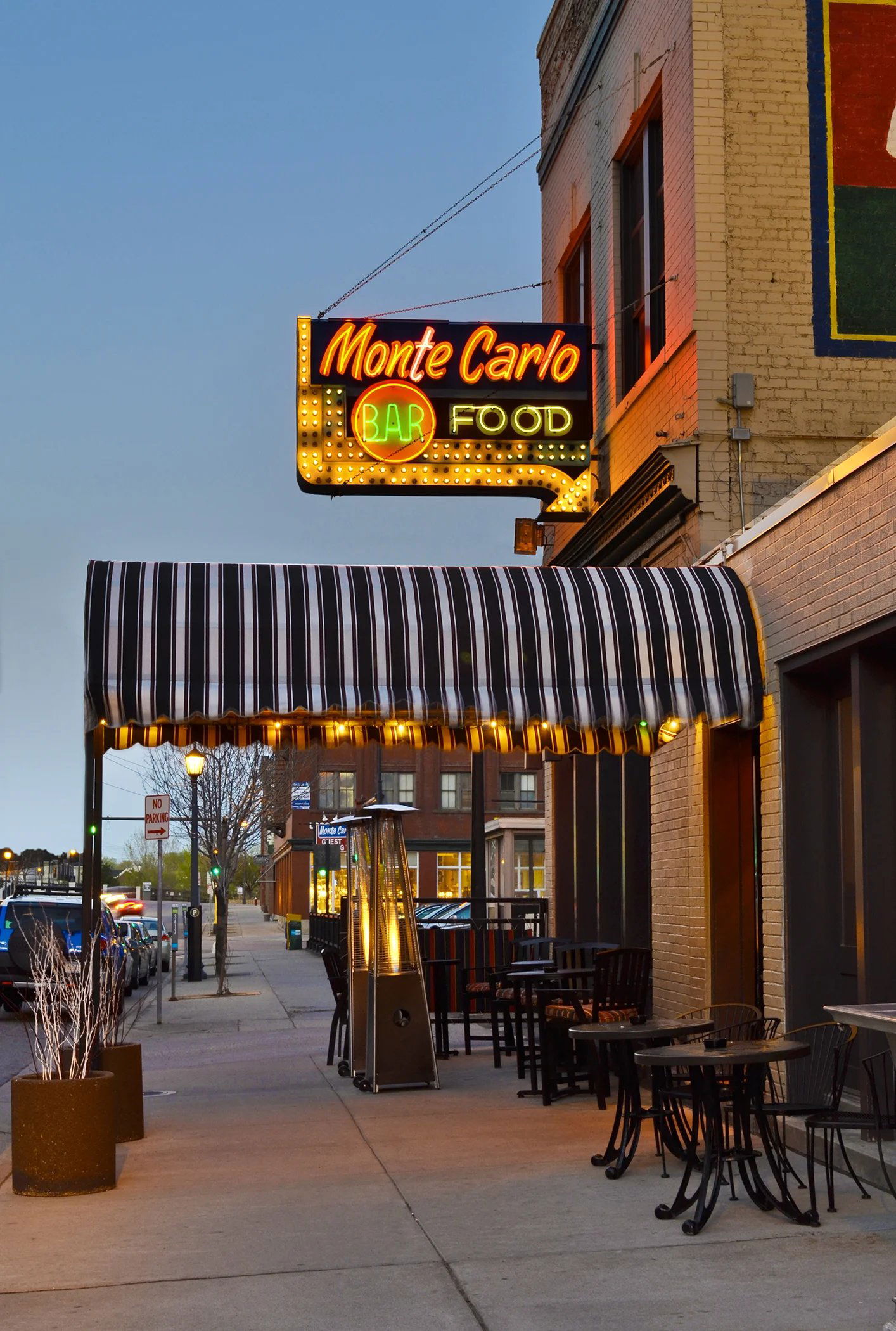 The Monte Carlo, Restaurant in Minneapolis