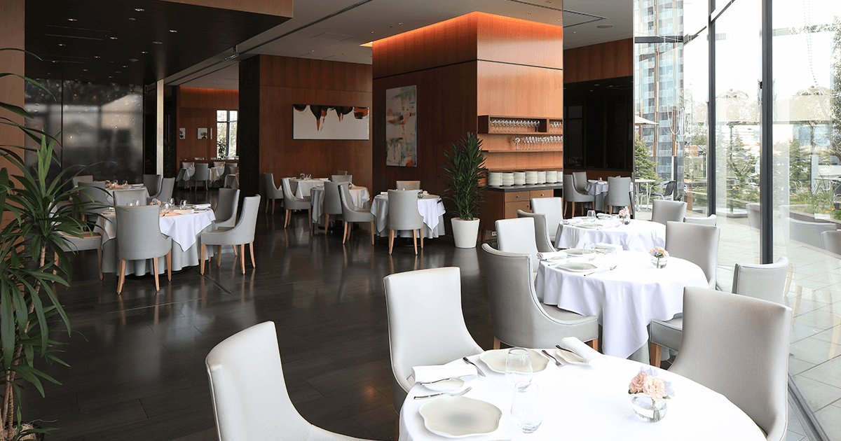 フィリップ・ミル 東京 restaurant in Tokyo, Japan