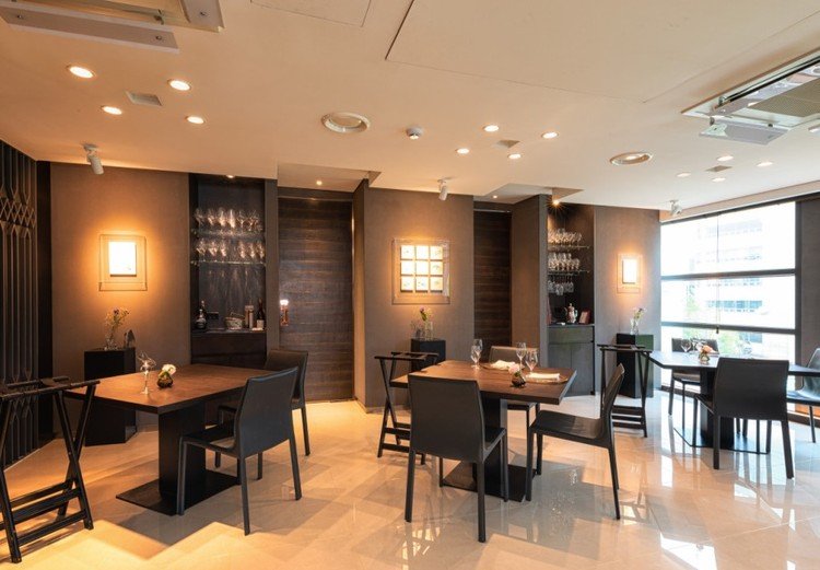 쵸이닷 - Choi Dot, Restaurant in Seoul