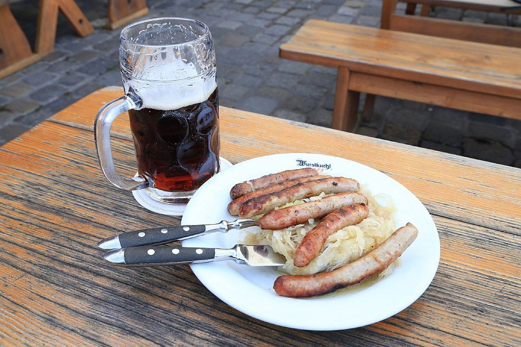 Historische Wurstkuchl, Restaurant in Regensburg