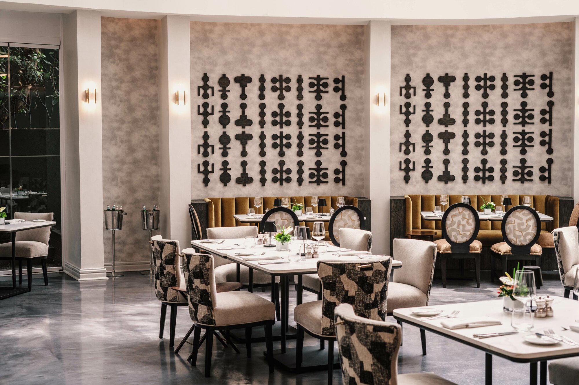 Qunu at the Saxon Hotel, Johannesburg, South Africa