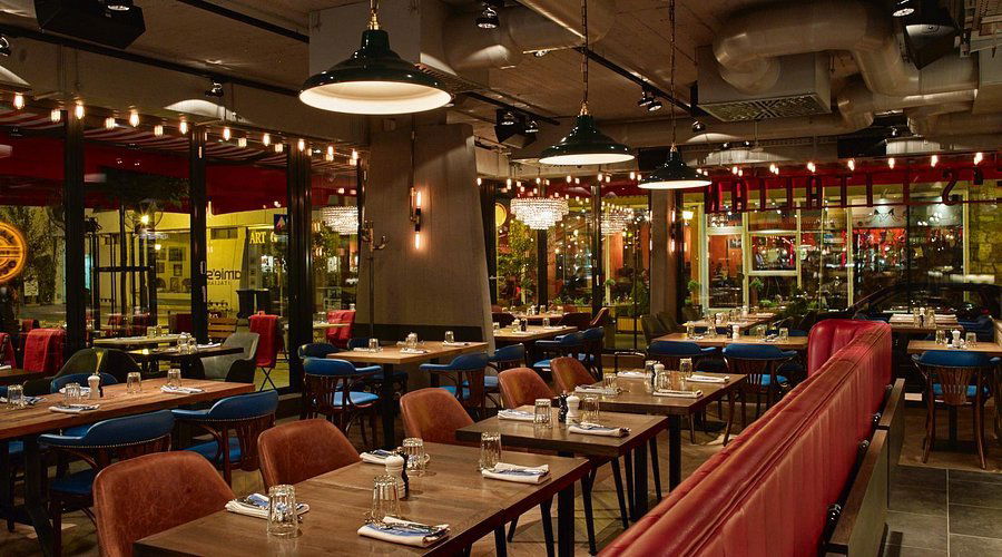 Jamie's Italian Budapest, Restaurant in Budapest