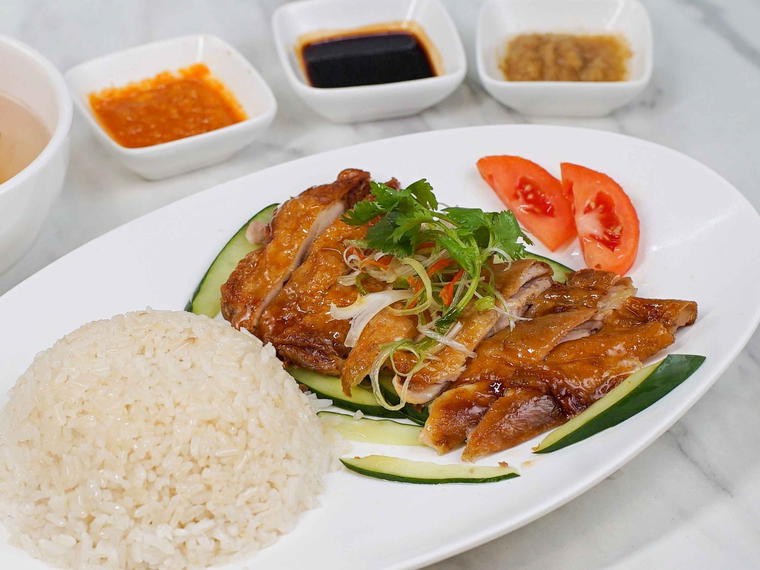 Tiong Bahru Hainanese Boneless Chicken, Makati, Philippines