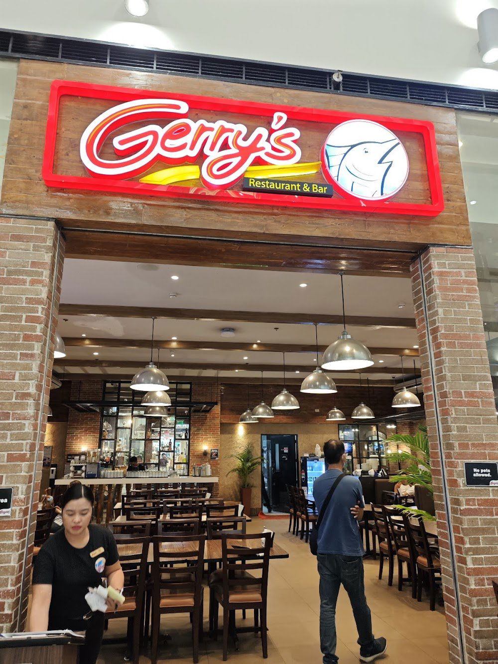 Gerry's SM Bacolod, Restaurant in Bacolod