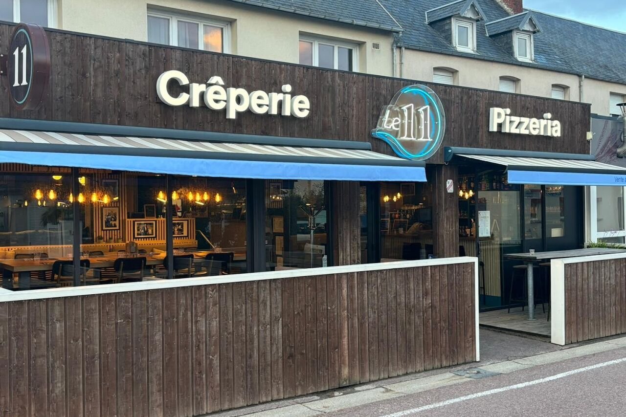 Le 11, Agon Coutainville, France