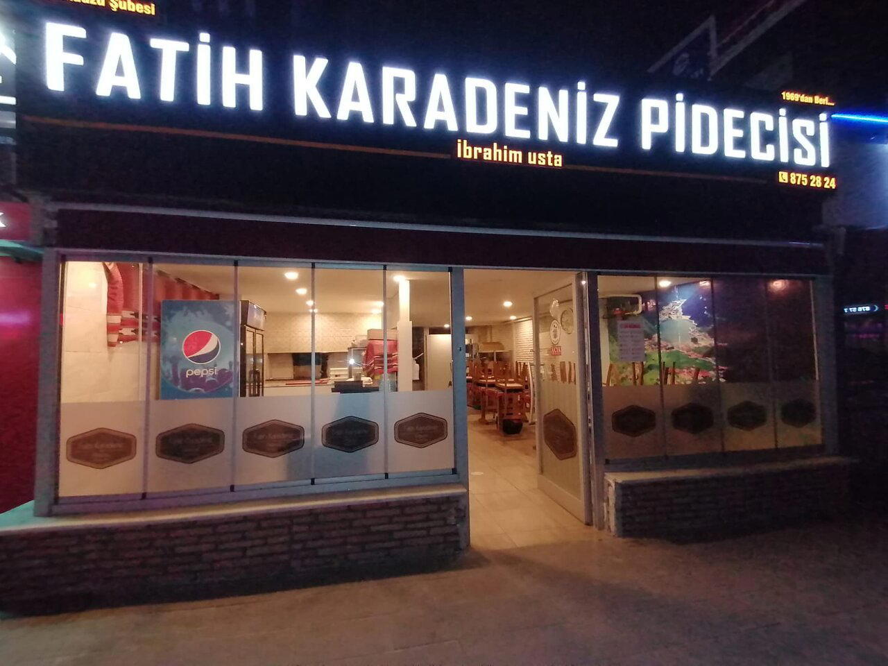 FATİH KARADENİZ PİDECİSİ İBRAHİM USTA - FATİH ŞUBE restaurant in Istanbul, Turkey