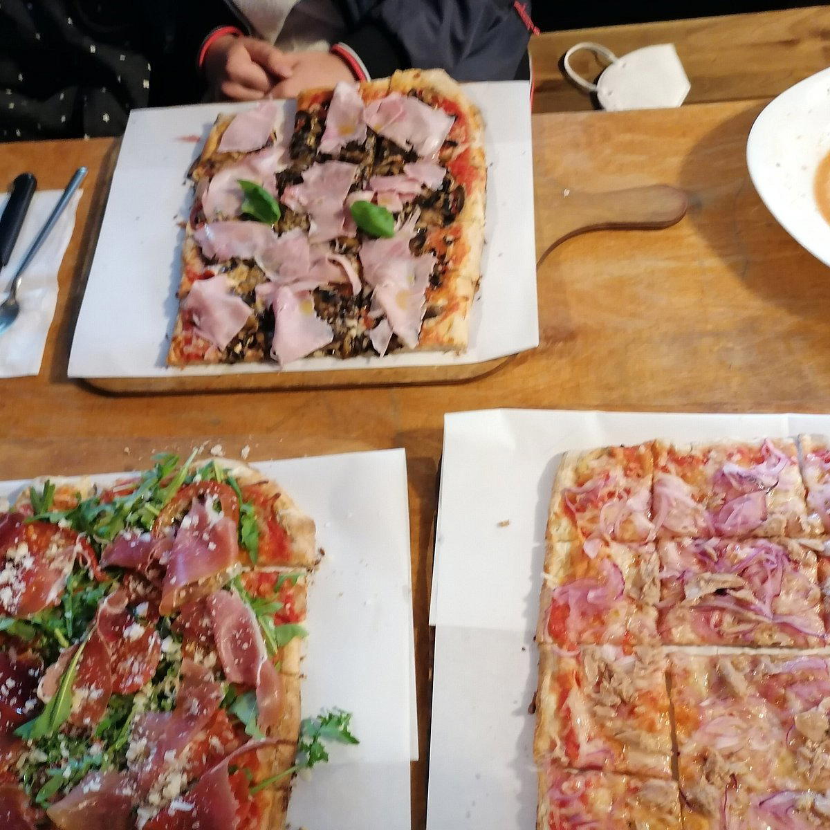 Pizzesco restaurant in Munich, Germany