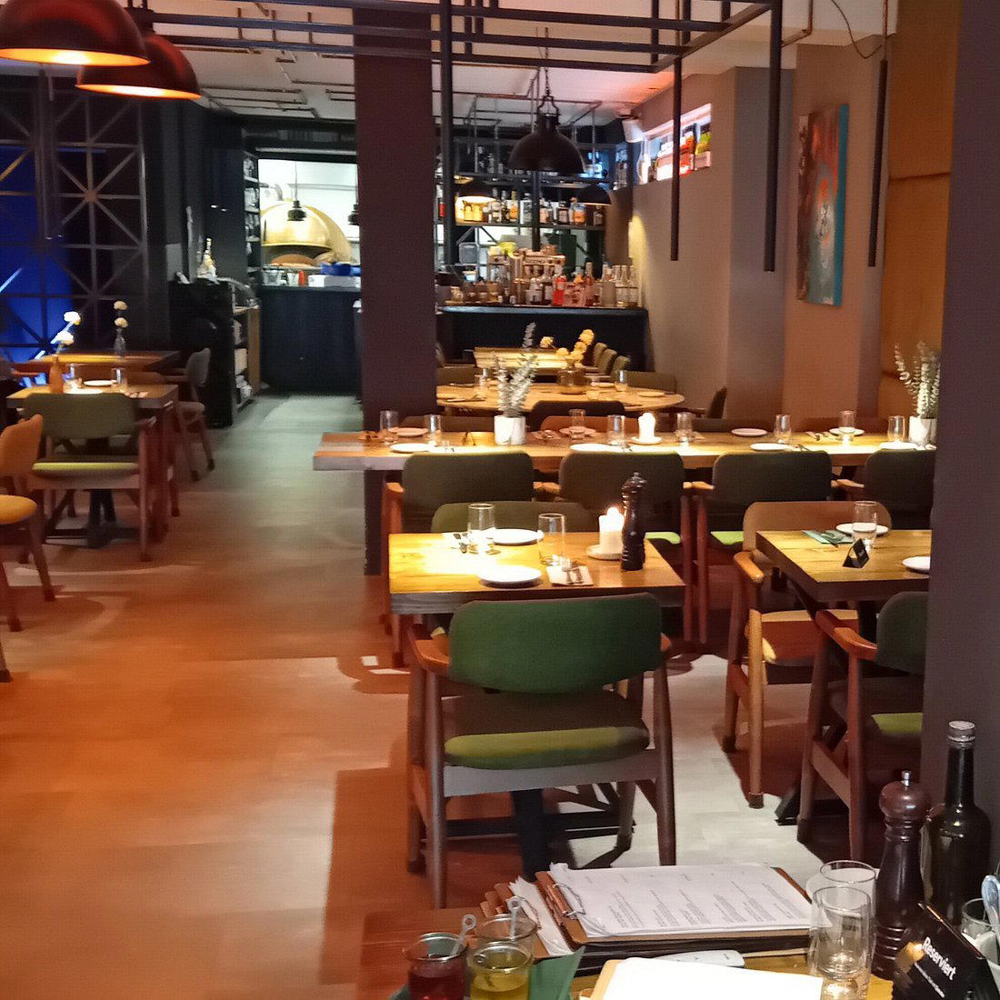 Due restaurant in Cologne, Germany