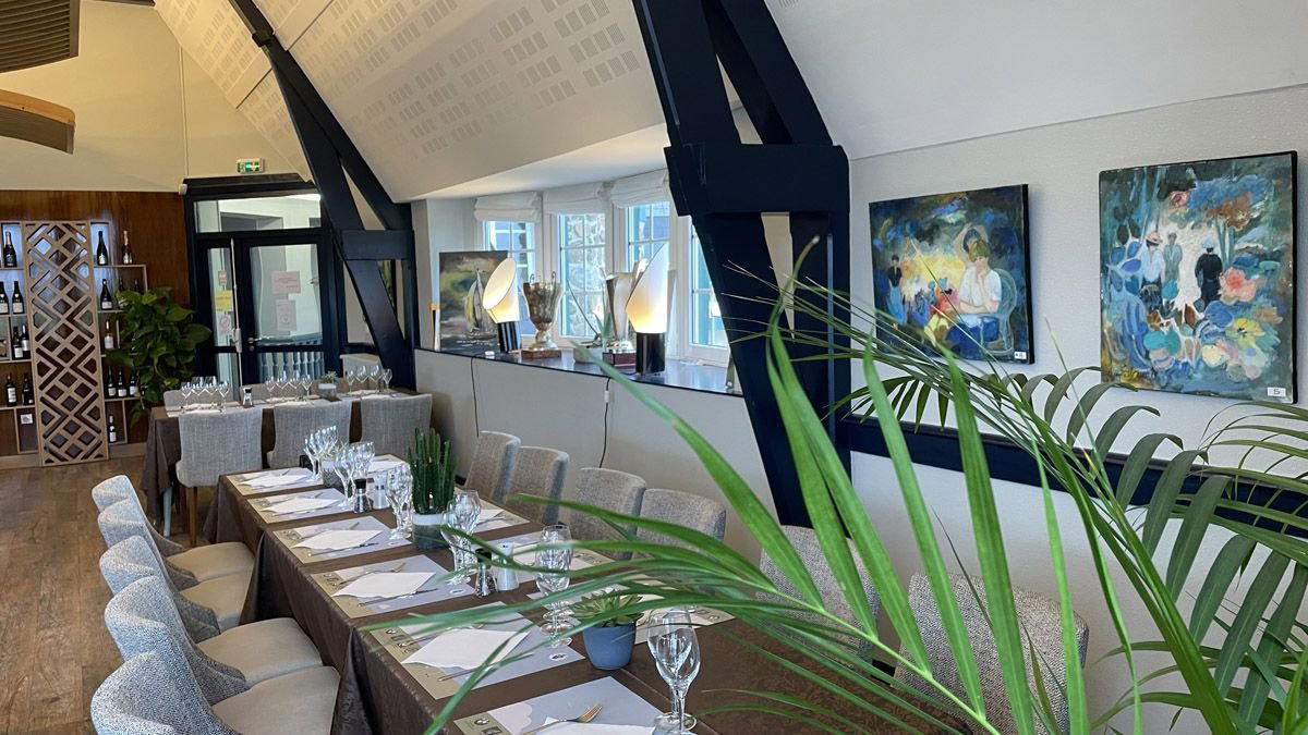 L'Albatros restaurant in Breville Sur Mer