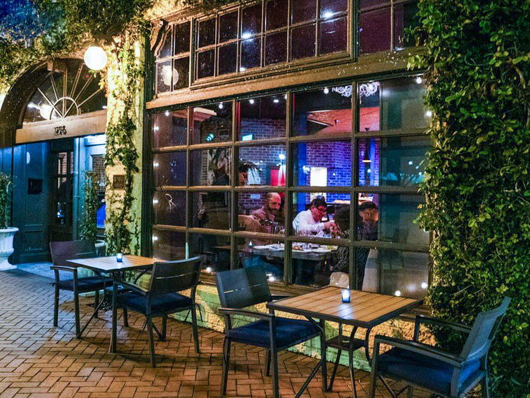Rose & Ivy, Sarasota, United States