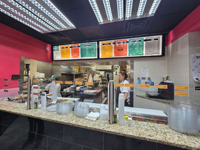 Big Burritos Mexican Grill, Restaurant in Flowery Branch