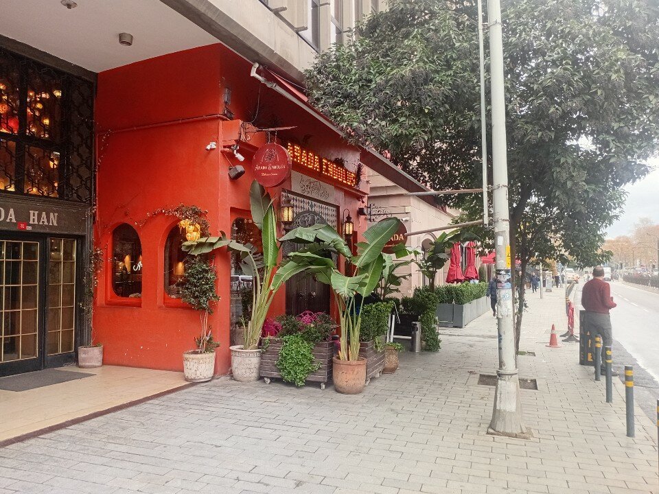 Arada Endülüs restaurant in Beyoglu, Turkey