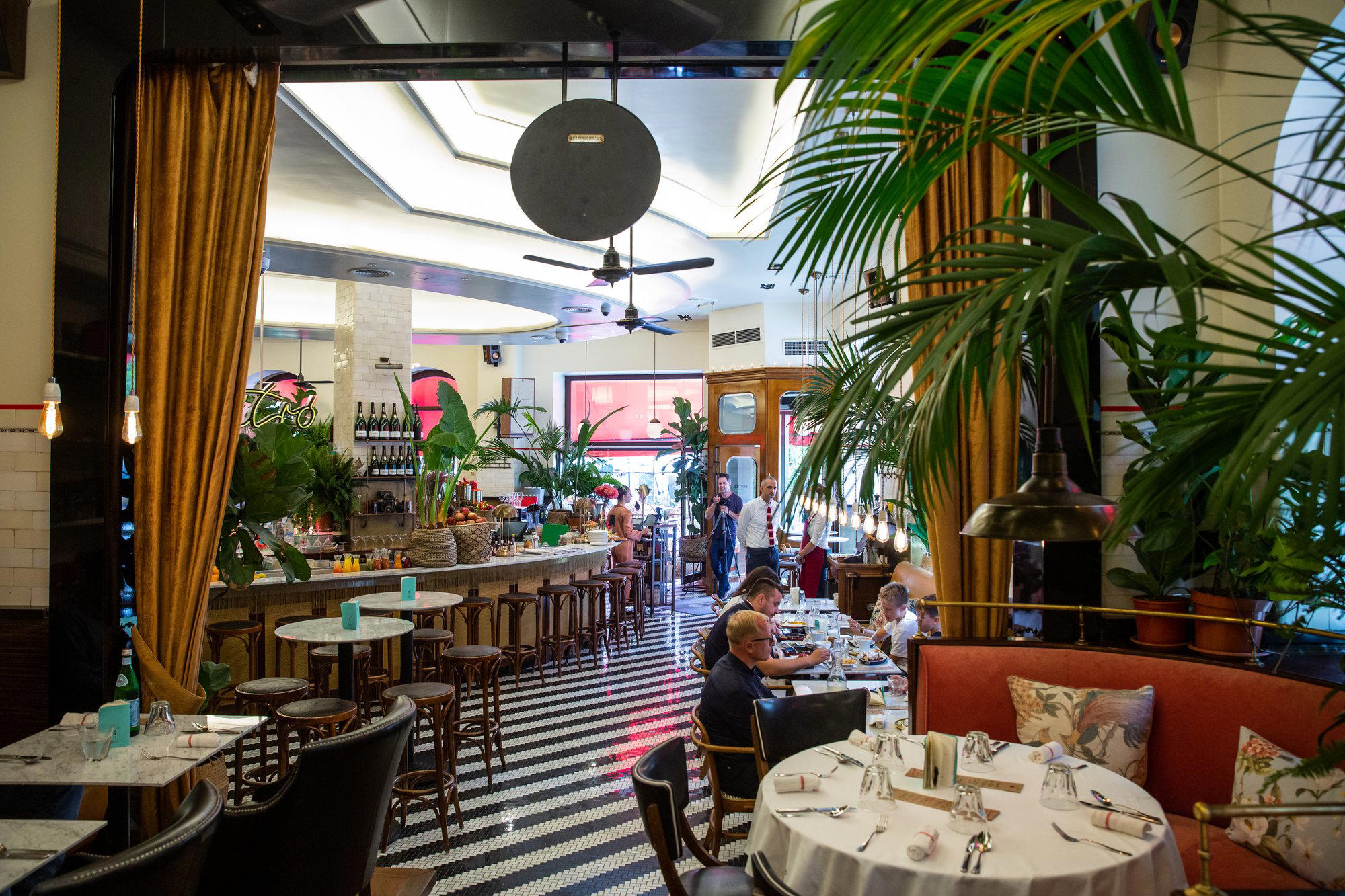 Déryné restaurant in Budapest, Hungary