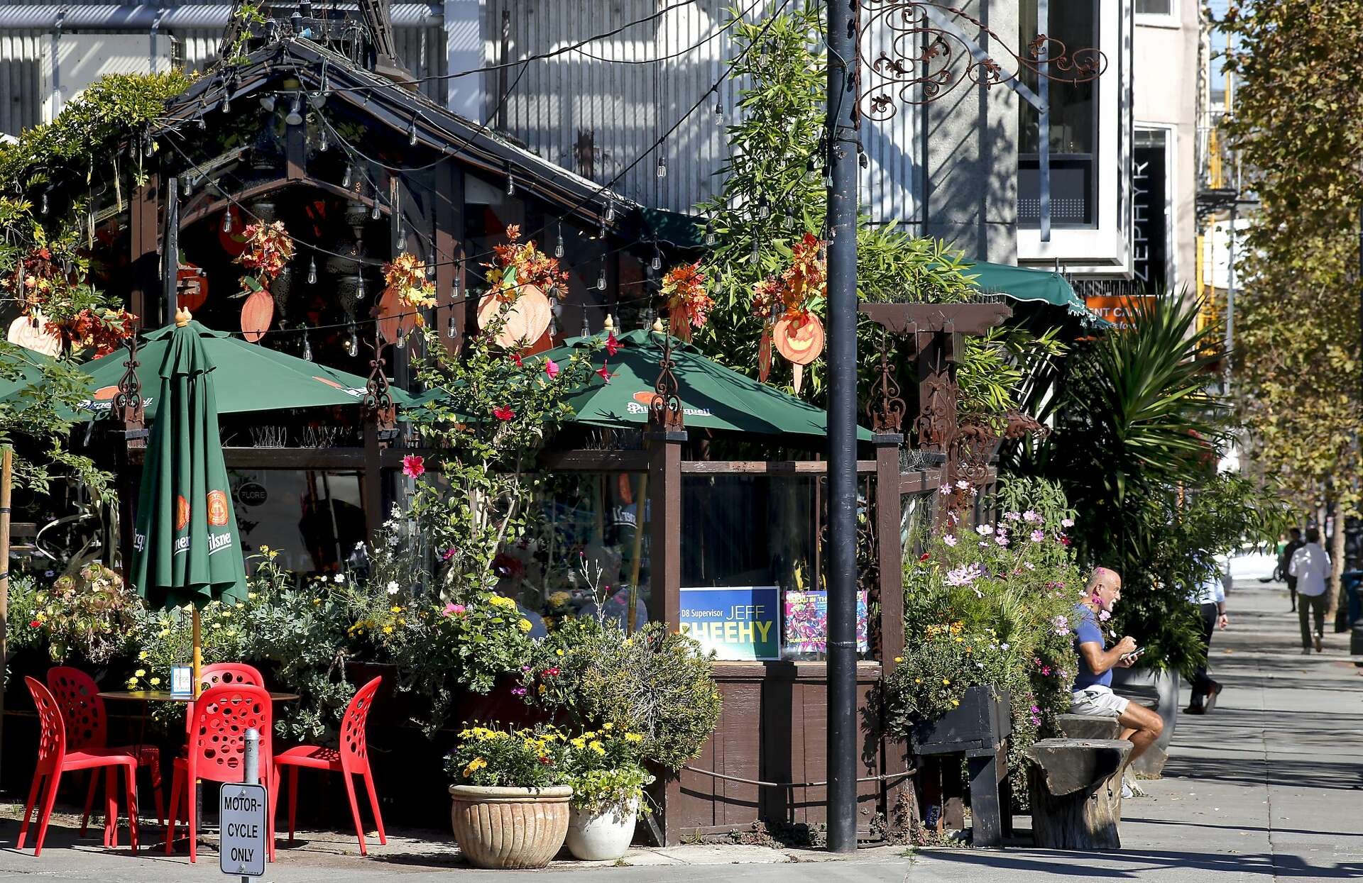 Flore on Market restaurant in San Francisco, United States