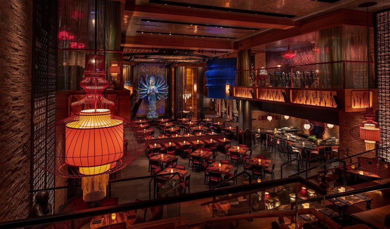 TAO, Restaurant in Chicago