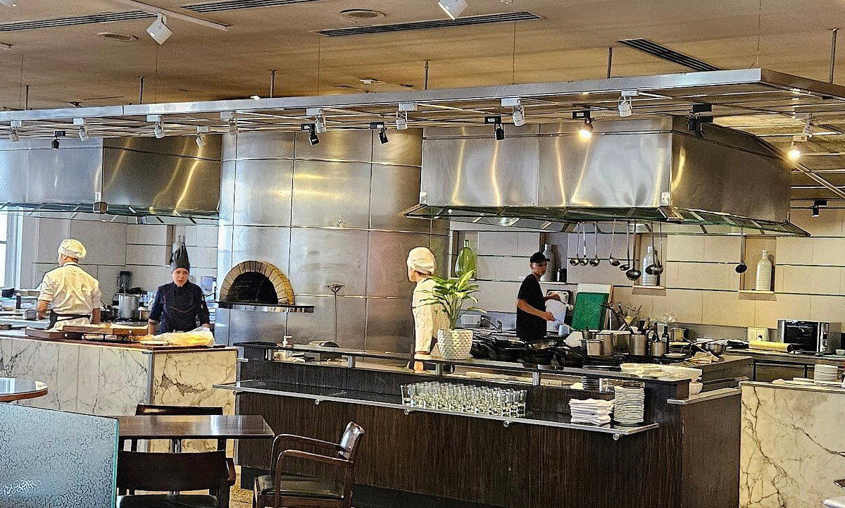 Bistro M, Mendoza, Argentina