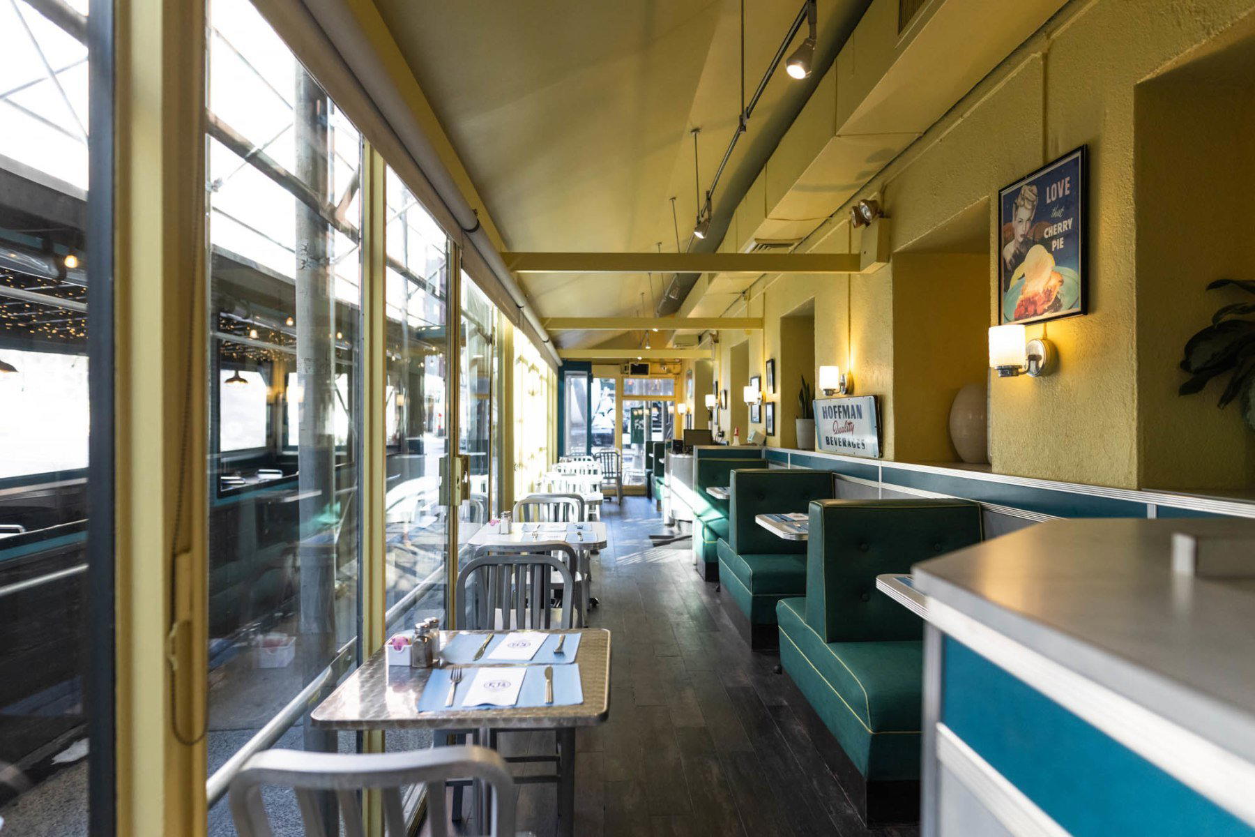 EJ's Luncheonette restaurant in New York City, United States