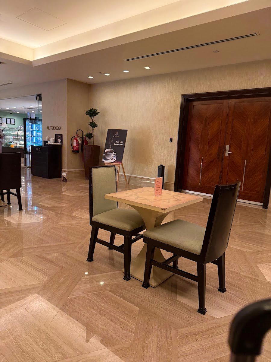 Al Tekkeya Lobby Corner restaurant in Makkah