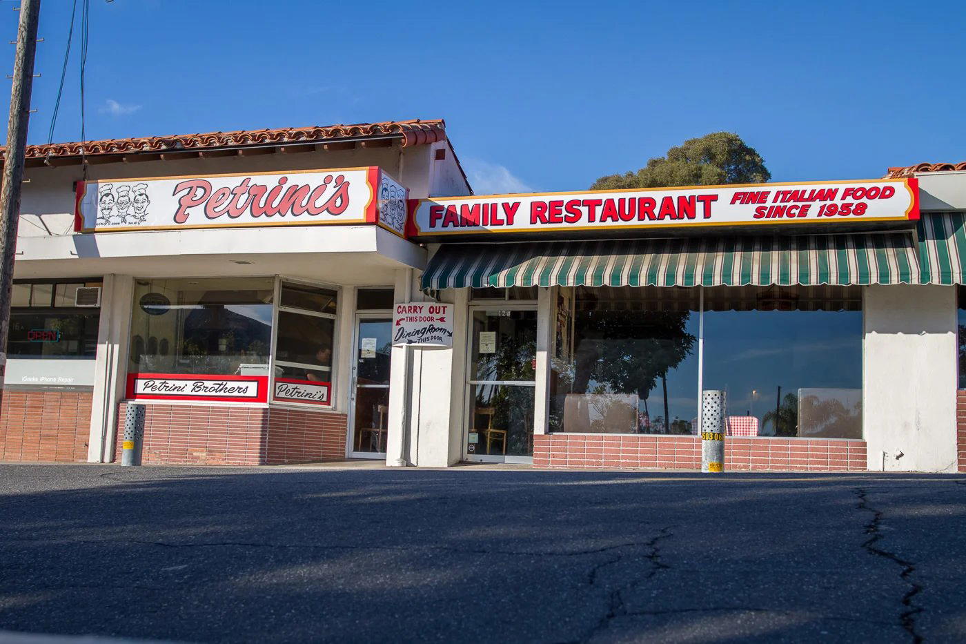 Petrini's restaurant in San Diego, United States