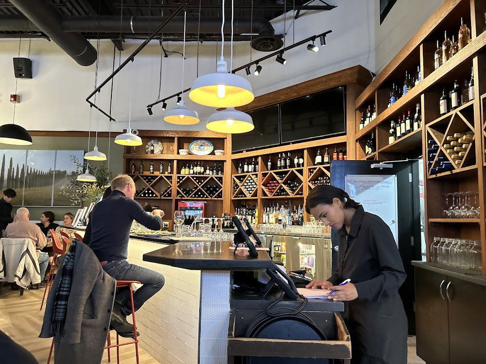 Lina's Trattoria, Restaurant in Calgary
