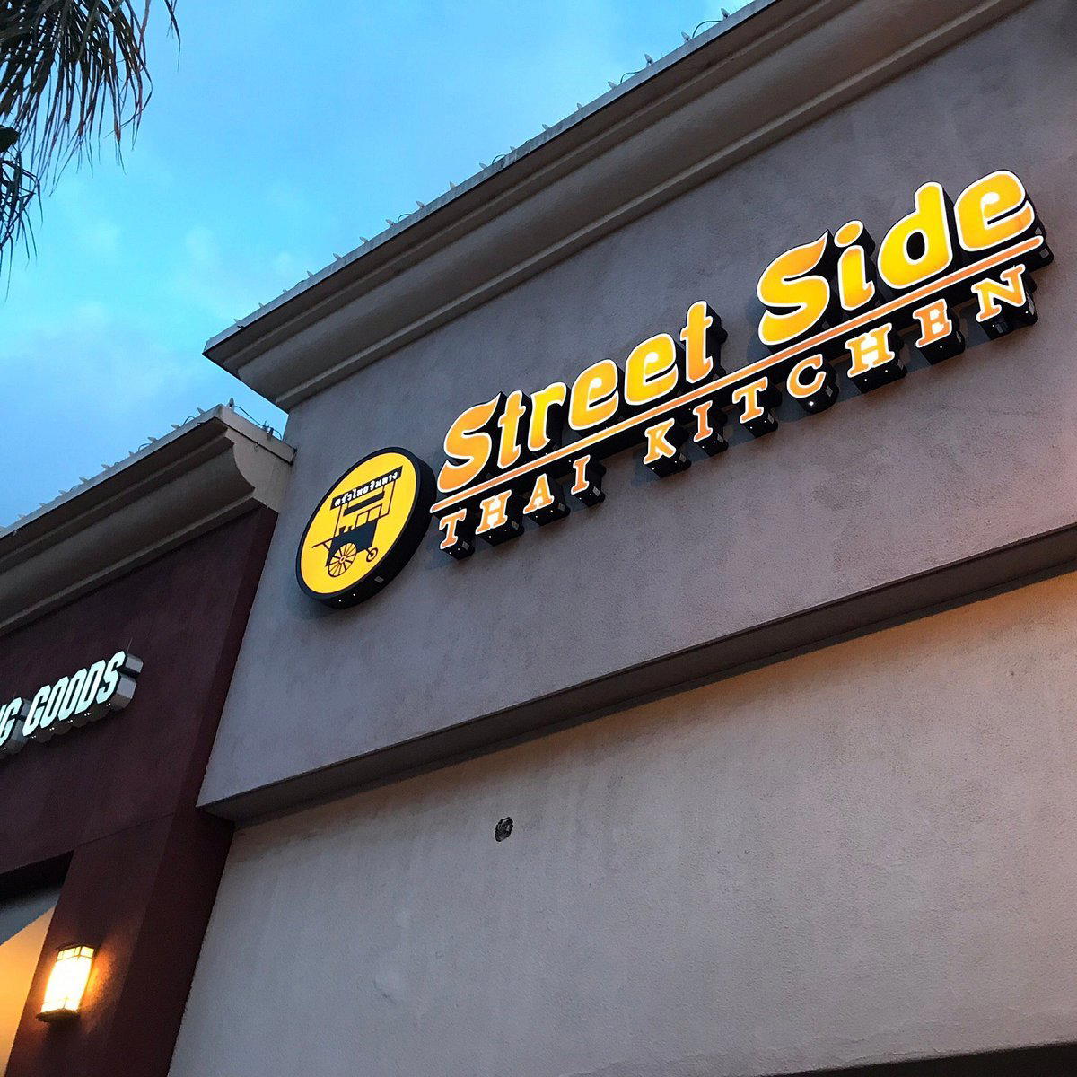 Street Side Thai Kitchen restaurant in San Diego, United States