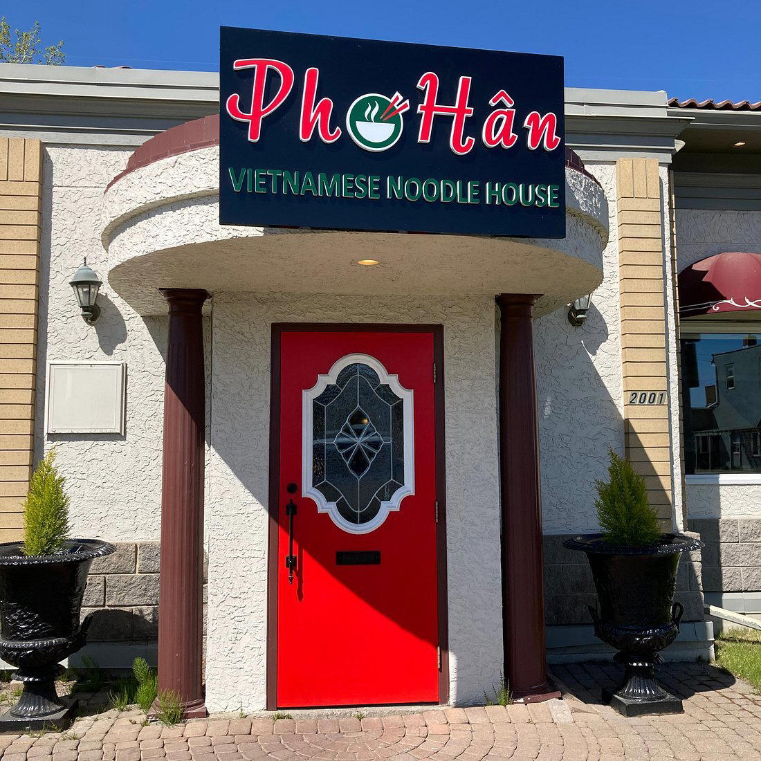 Pho Thanh Vietnamese Noodle House restaurant in Calgary, Canada