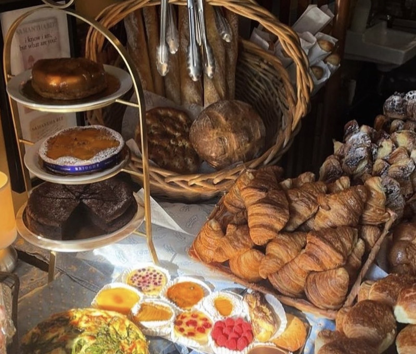 Bonjour Brioche, Toronto, Canada
