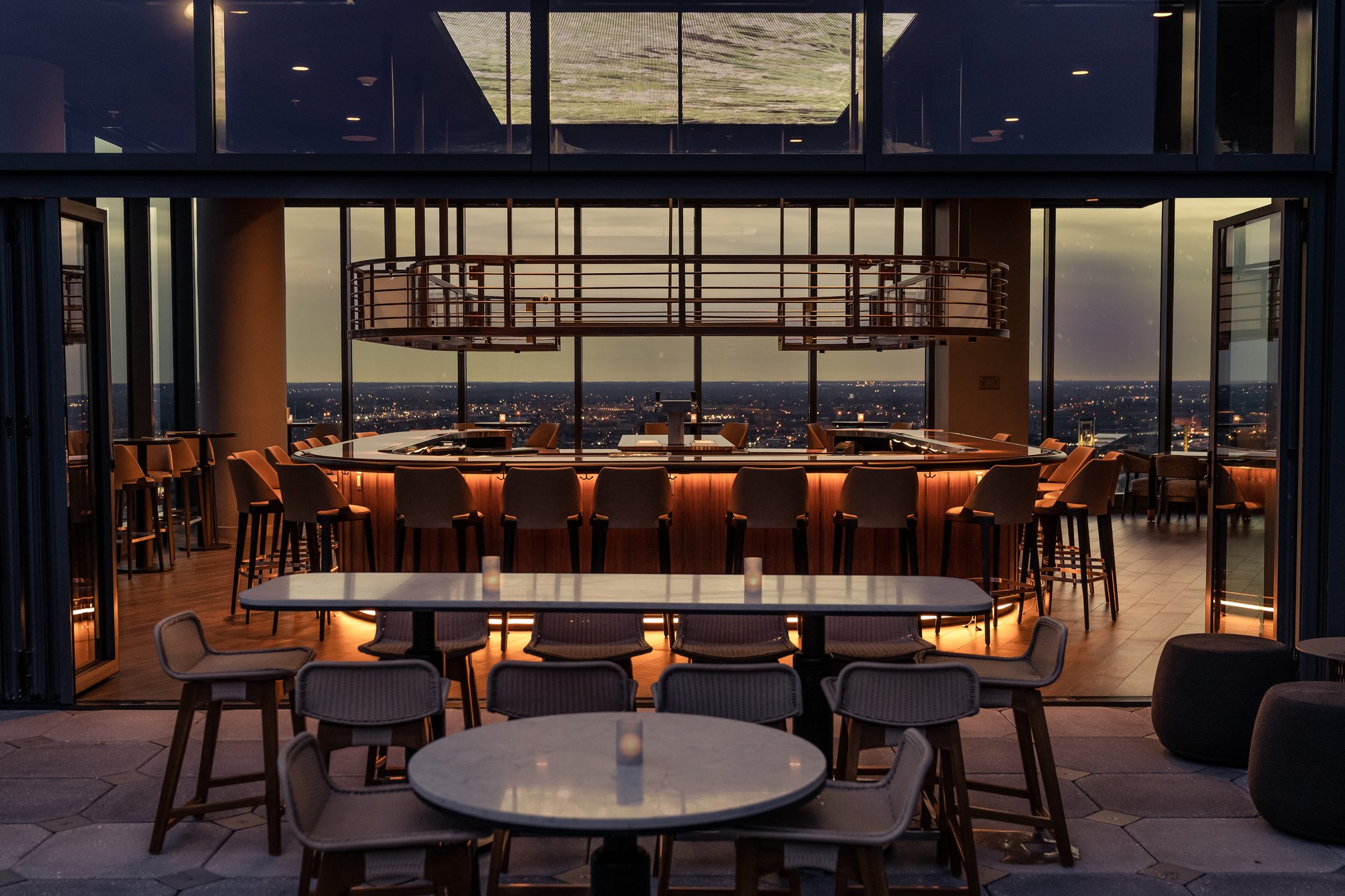 Stories on High, Restaurant in Columbus