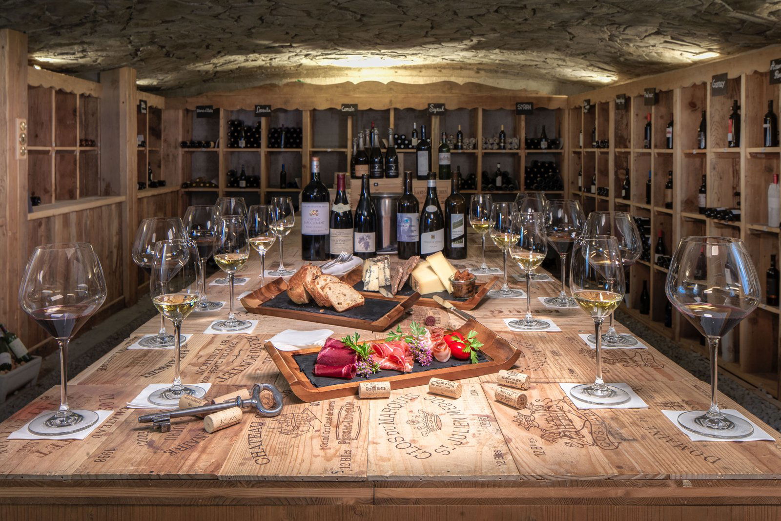 L'OURS, Restaurant in Crans-Montana