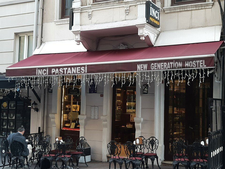 İnci Pastanesi, Restaurant in Istanbul