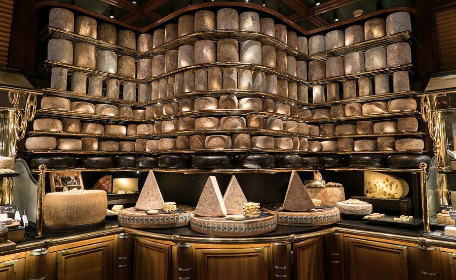 Les Grands Buffets, Restaurant in Narbonne