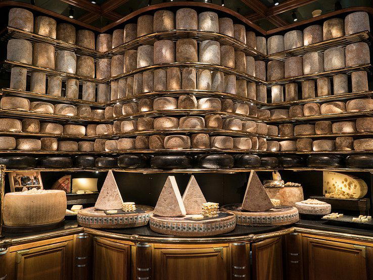 Les Grands Buffets, Narbonne, France