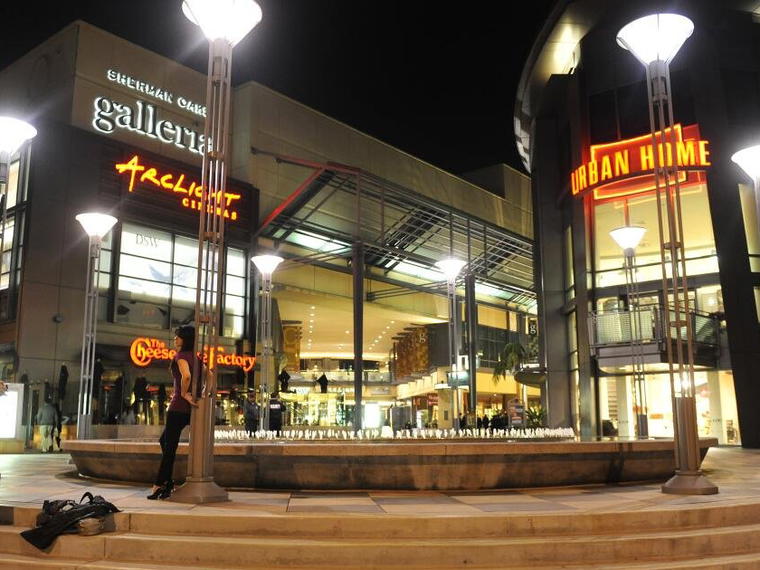 Regal Sherman Oaks Galleria, Los Angeles, United States