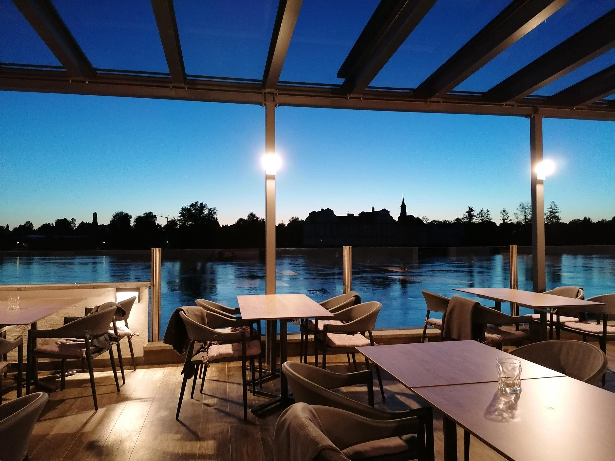 Wassertor restaurant in Scharding, Austria