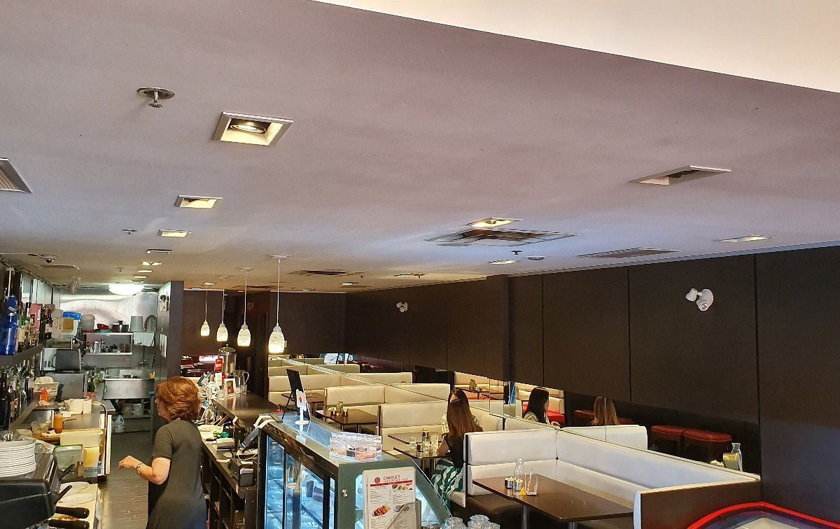 Carole's Cheesecake Cafe, Restaurant in Toronto