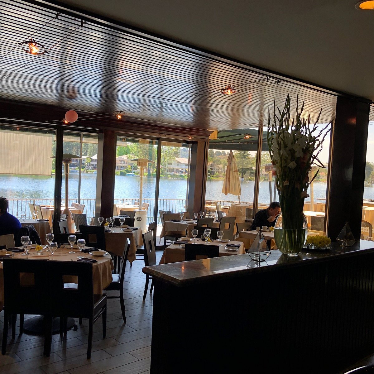 Zin Bistro Americana