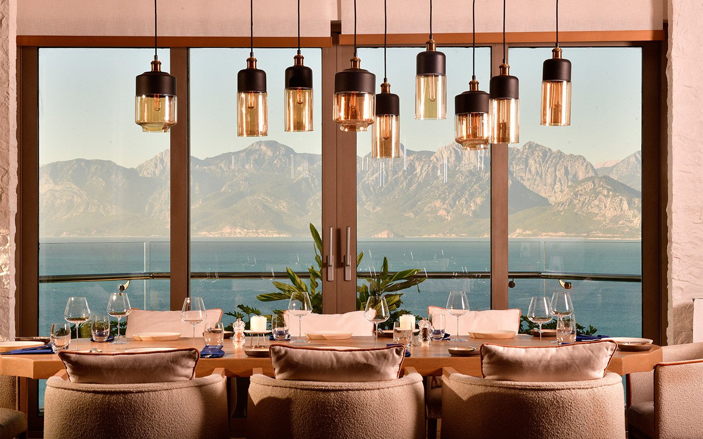 Asmani Restaurant