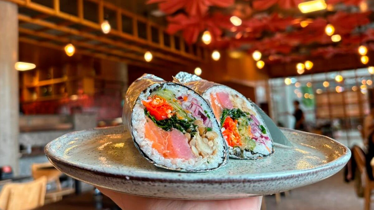 Haru Temakeria e Sushi restaurant in Santos, Brazil