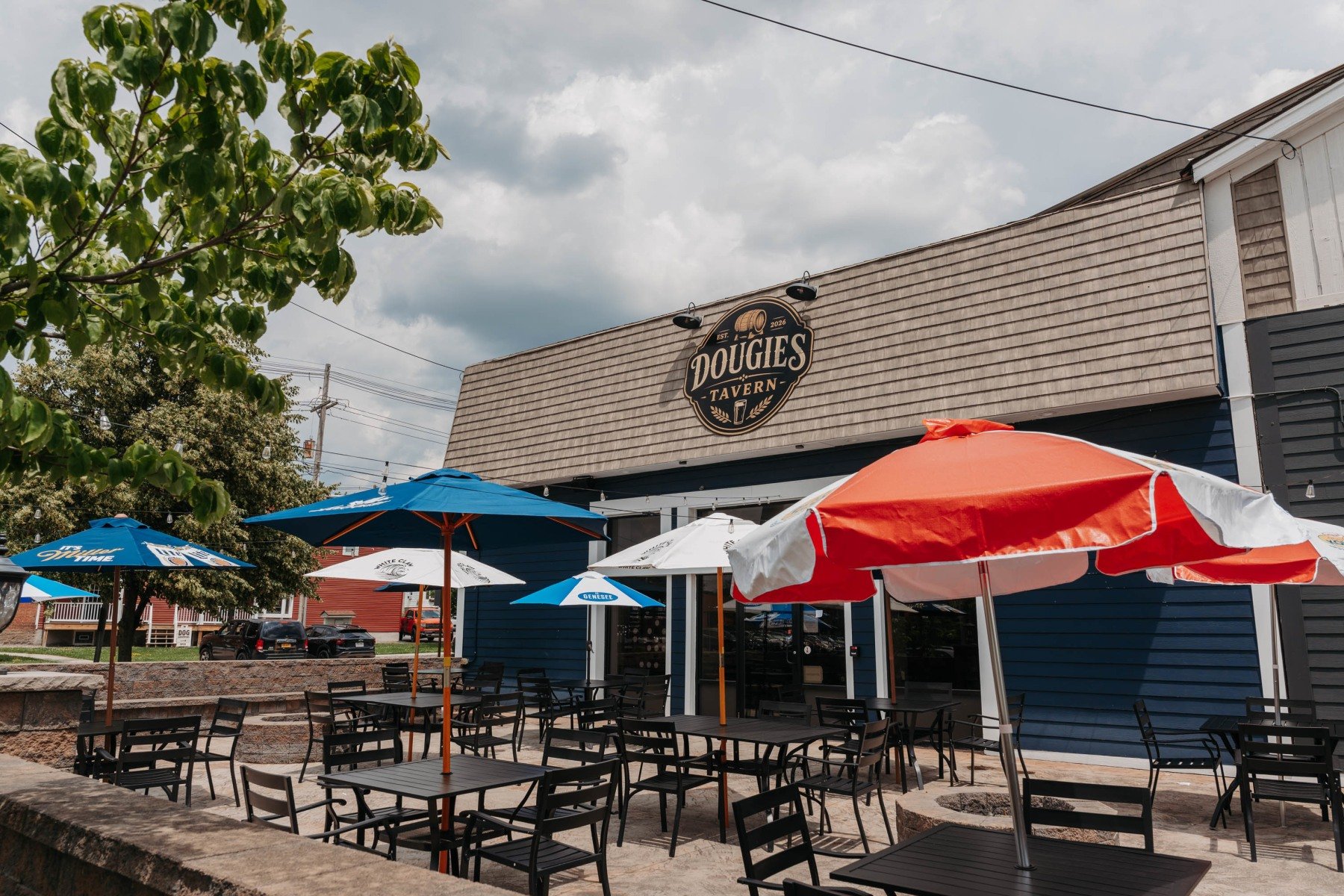 Dougie's Tavern