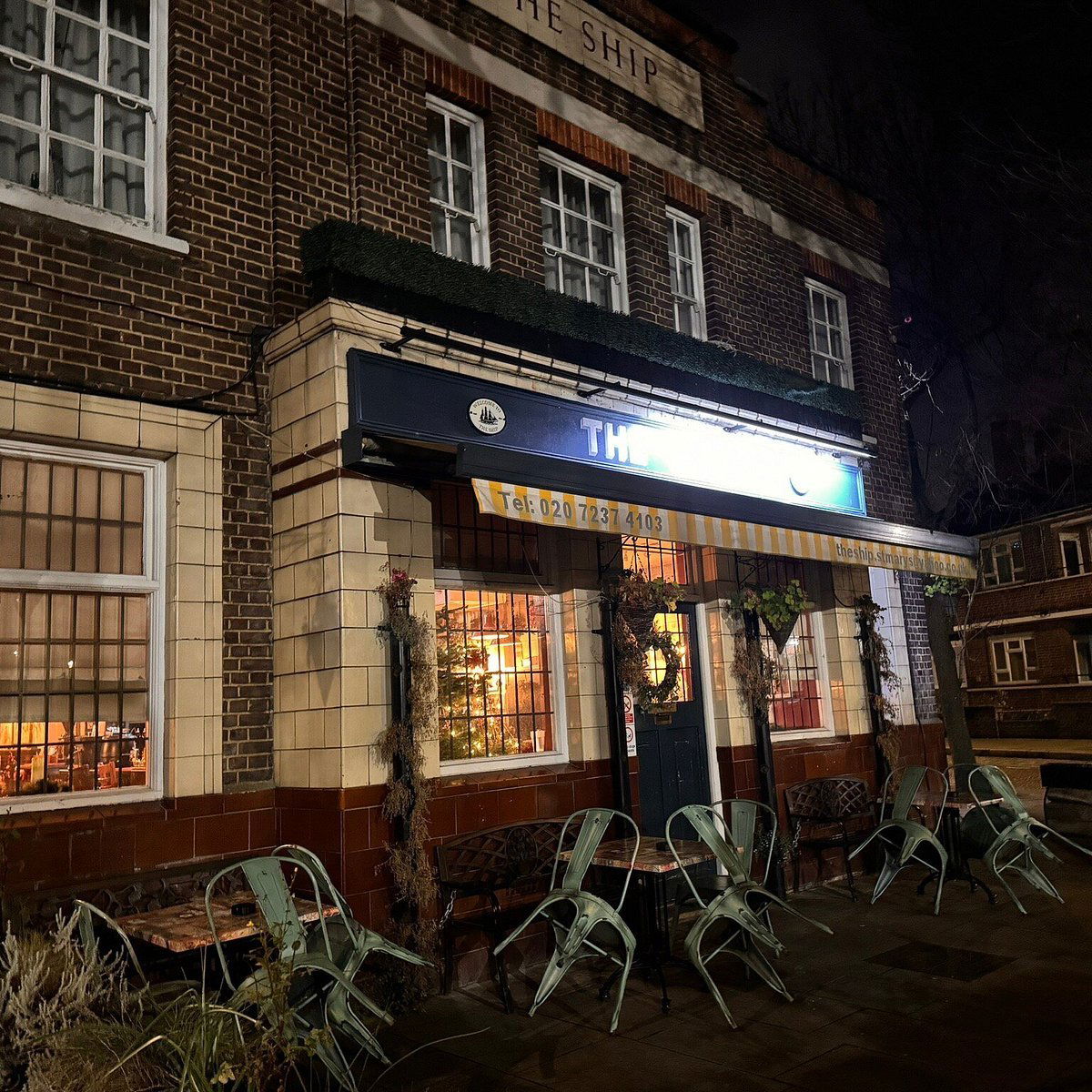 The Ship, Restaurant in London
