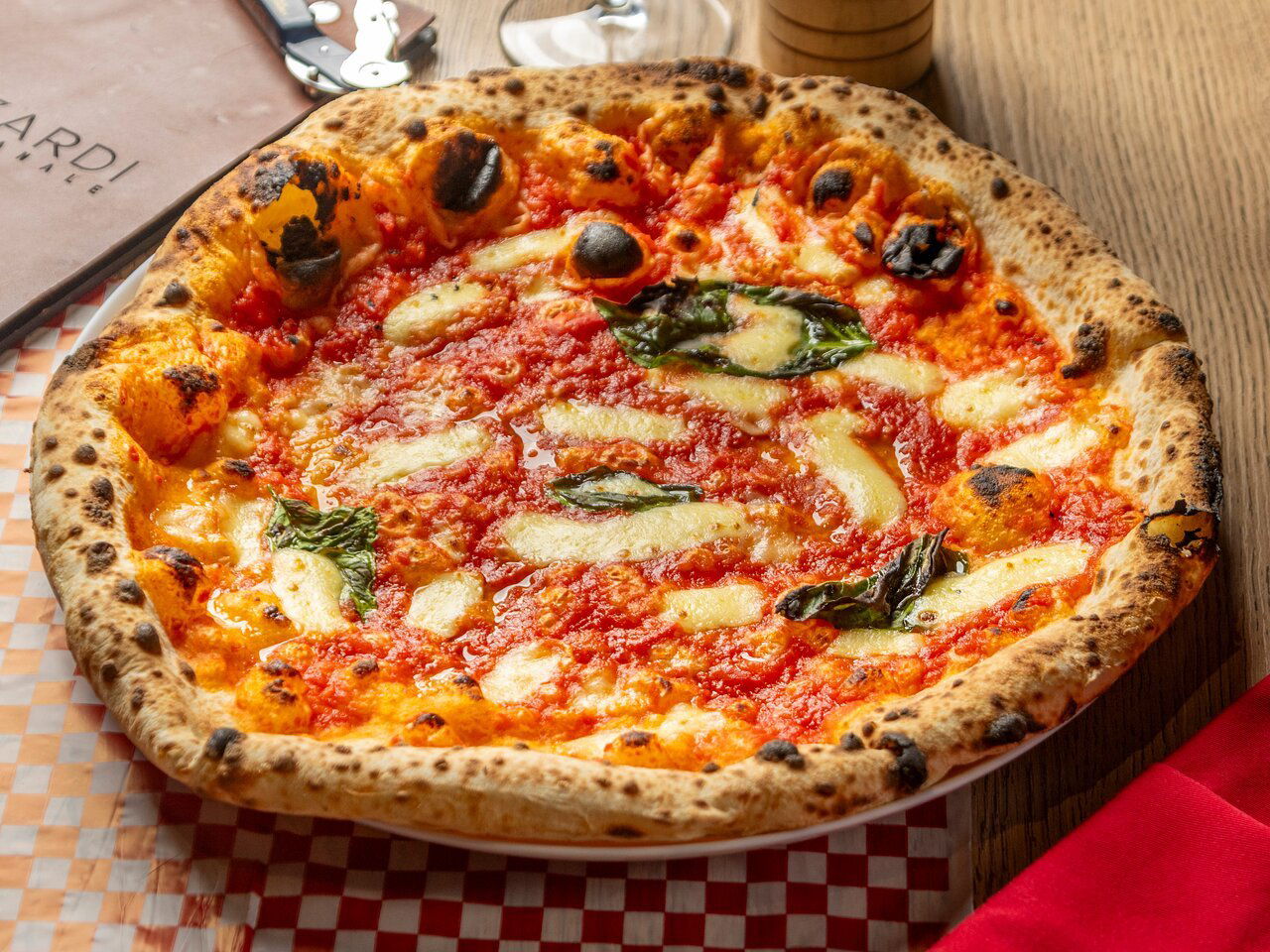 Pizzardi Artigianale, Restaurant in Bogotá