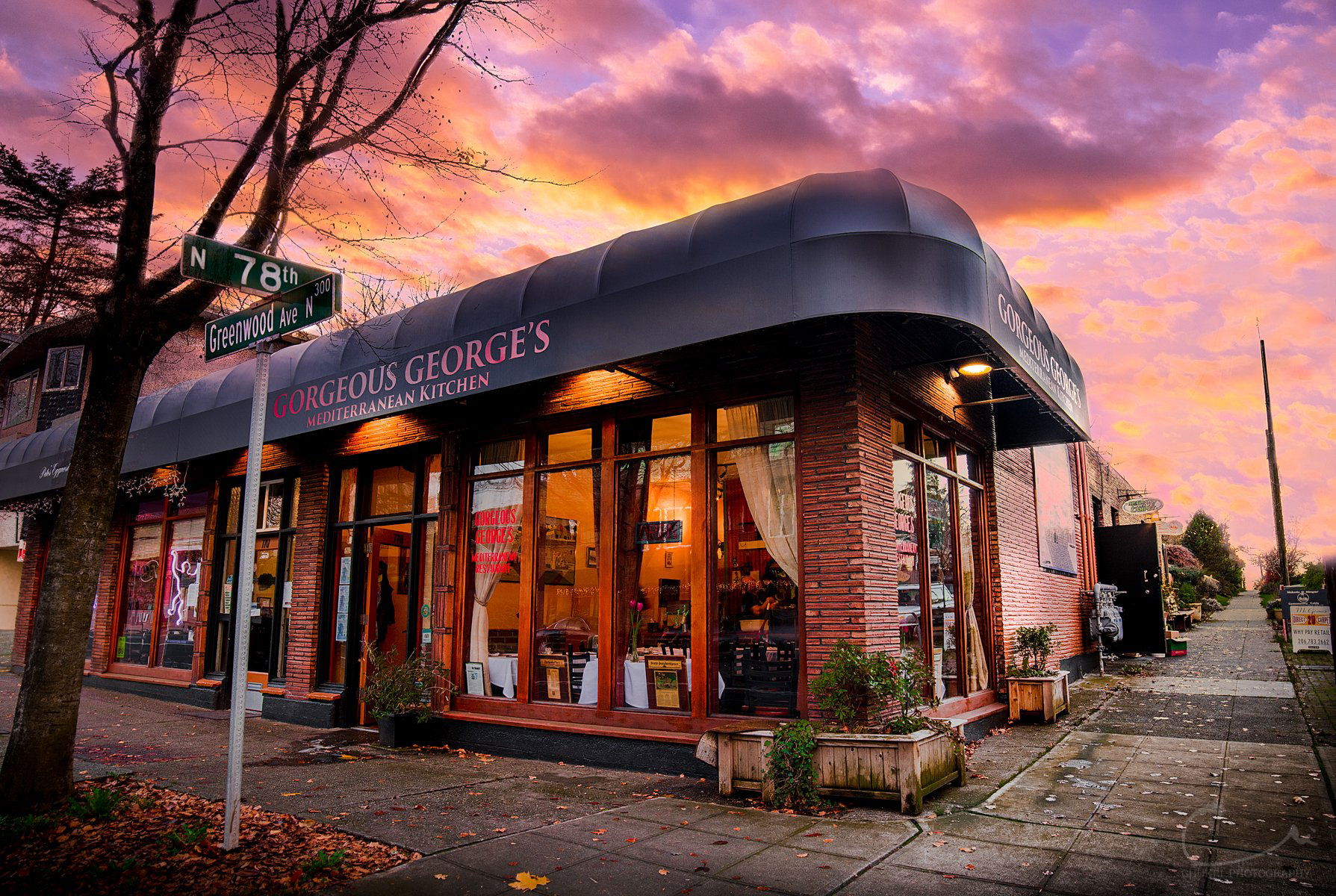 8564 Greenwood Ave N, Restaurant in Seattle
